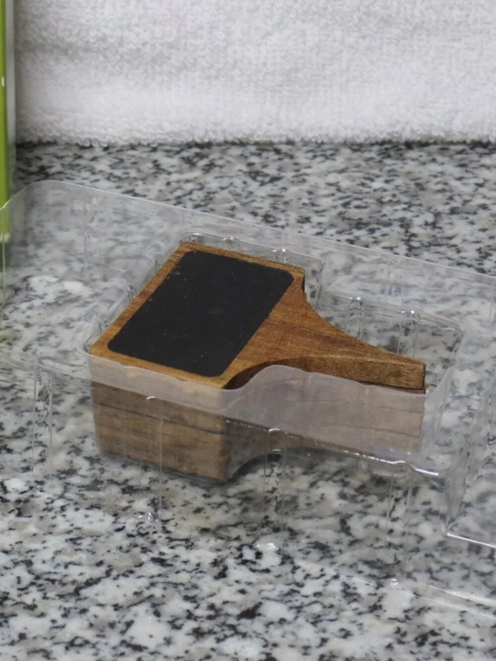 NEW IN BOX Dash Of That Chalkboard Cheese Markers 2.5” Set of 4 Acacia Wood
